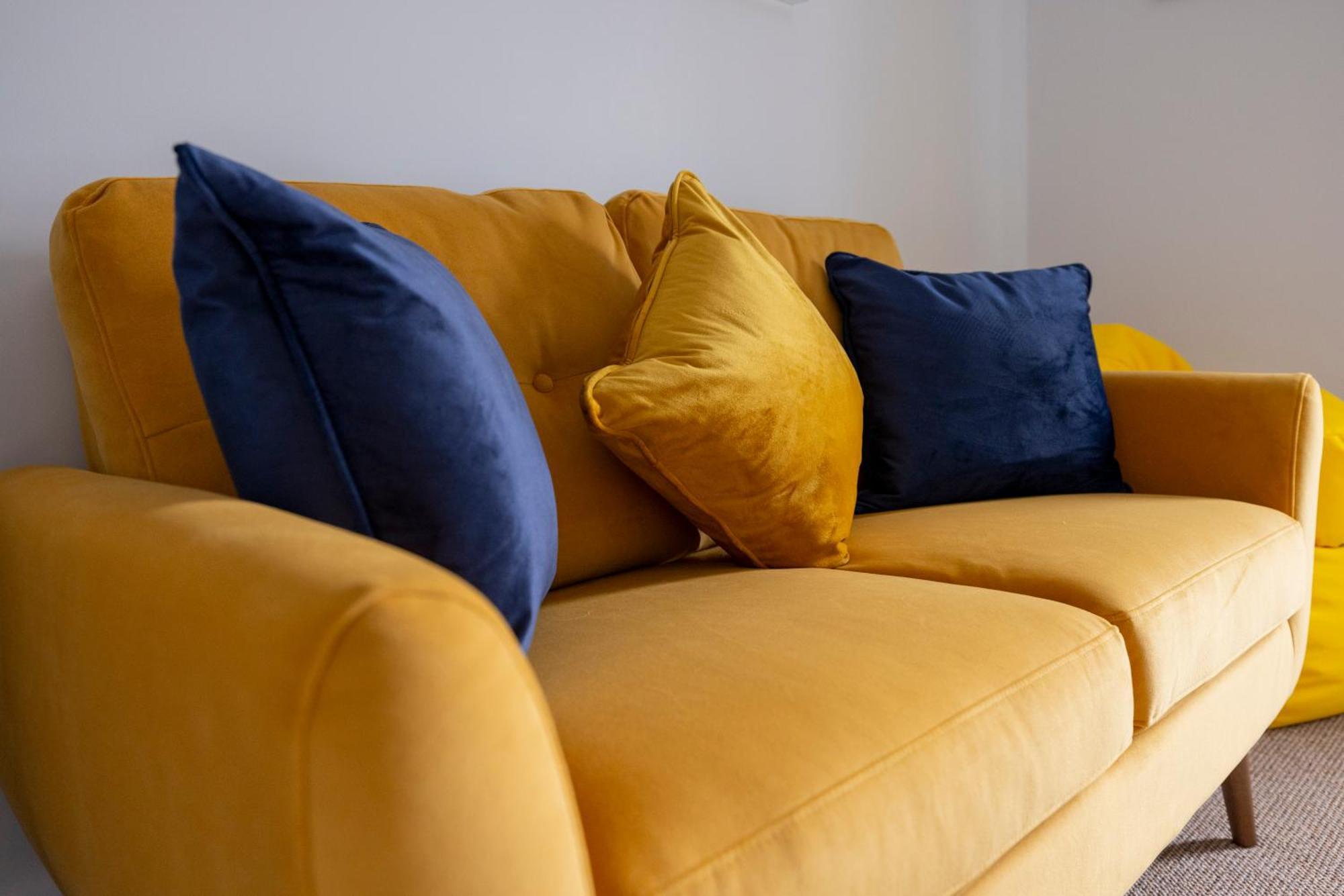Modern 2 Bed Apartment Enniskillen Dış mekan fotoğraf